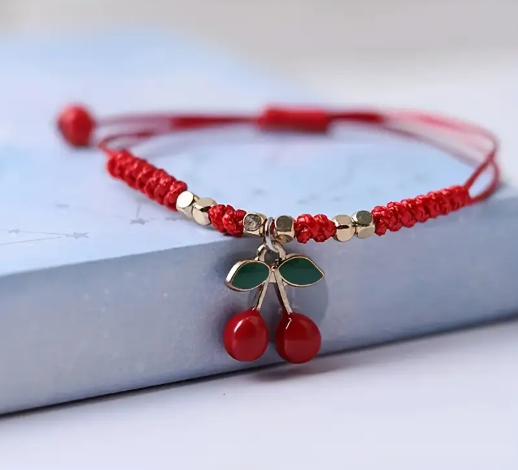 T❸❾🍀1 brazalete ajustable de cuerda roja con dijes de frutas, fresa y cereza, estilo simple, trenzado, pulsera de amistad/bestie, regalo de año nuevo, moda para estudiantes