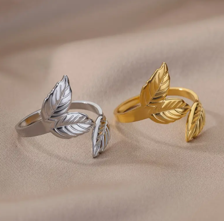 T❹❻🌹1 pieza de anillo abierto de acero inoxidable de tono dorado con diseño de hoja