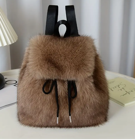 T❺❸💫Mochila para mujer, pequeña bolsa cruzada para viajes, elemento de felpa