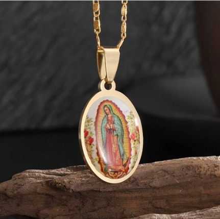 ❸❶🌸Collar colgante de escapulario de la Virgen María católica de Guadalupe