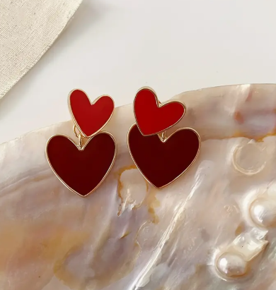 T❹❻🌹2pcs Pendientes Elegantes de Esmalte con Doble Corazón