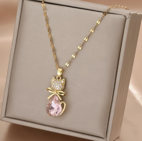 T❹❹🍂Collar con colgante de gato de acero inoxidable chapado en oro de 18 quilates