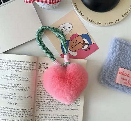 T❺❸💫 Llavero de Peluche Corazón Rosa Melocotón