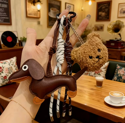 T❺❹🍂Llavero de Piel PU con Diseño de Dachshund y Oso Teddy