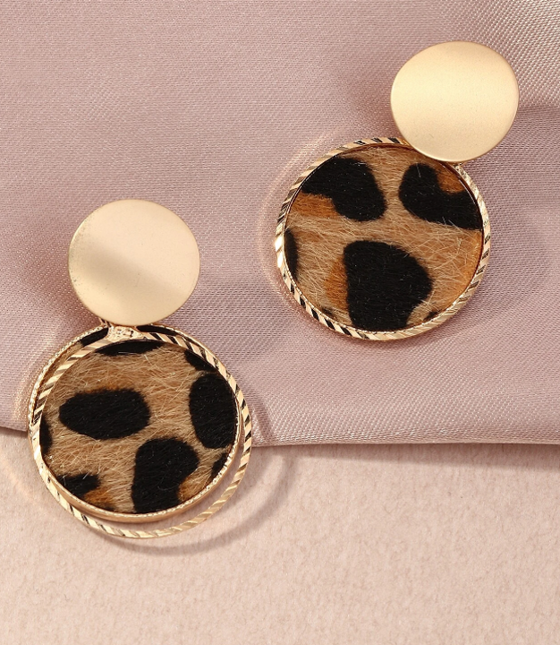 🌹Pendientes largos con redondo de leopardo