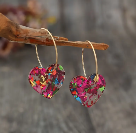 T❹❼🌼Pendientes Colgantes de Resina con Corazón de Inspiración Vintage