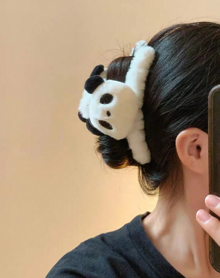 ❶❸🍁1 Pieza Pinza para el pelo de felpa con diseño de Panda