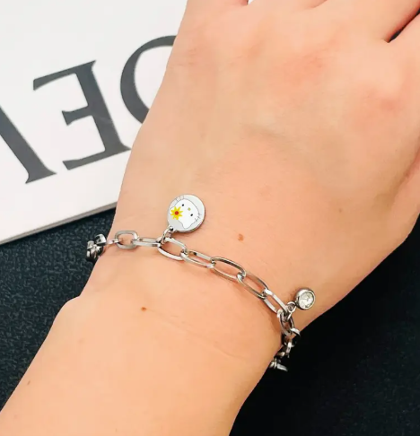 T❺❸💫Pulsera de Acero Inoxidable con Diamantes y Colgante de Gato KT