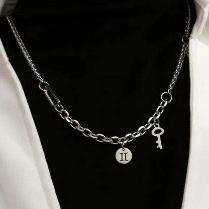 T❺❸💫1 pieza de acero inoxidable Hip-hop estilo Punk llave moneda colgante