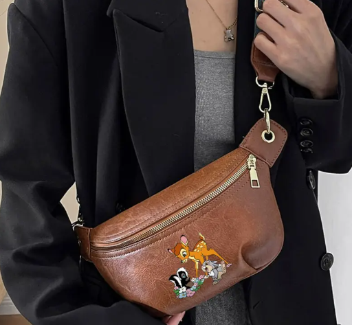 T❸❾🍀1 pieza de bolso cruzado 2D de impresión plana Bambi, bolso de cintura de moda con cierre de cremallera, estuche deportivo multifuncional para viajes y uso diario