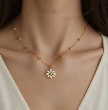 T❹❾💥Un elegante y sencillo collar de acero inoxidable chapado en oro de 18 quilates