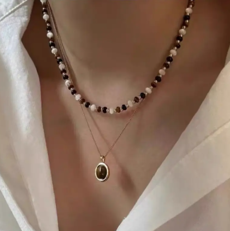T❺❸💫Collar Vintage de Doble Capa con Cuentas y Colgante de Ojo de Tigre Natural