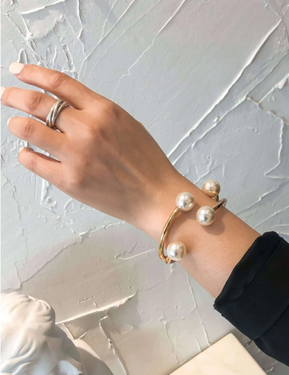 💚1 Pieza Elegante Brazalete De Puño Acolchado Con Diseño De Perlas De Imitación, Para Mujeres Para Decoración Diaria