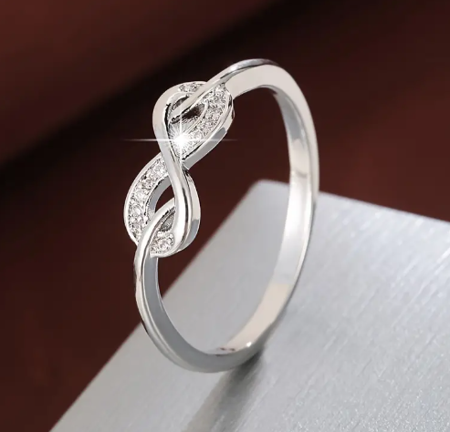 ❹❻🌹Diseño de número personalizado Anillo de piedra de circonita para mujer