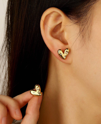 ❸❶🌸1 par de elegantes y bonitos pendientes asimétricos con forma de corazón, de acero inoxidable con cristal esmaltado, adecuados para el uso diario de las mujeres, citas o como regalo