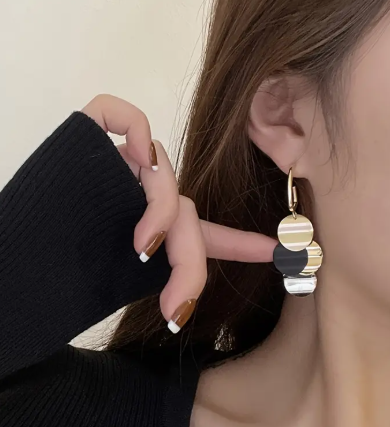 ❹❻🌹1 Par de Pendientes con Borlas y Diseño Geométrico Exagerado para Chicas