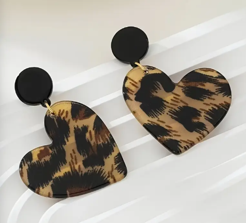 T❹❸🍀1 Par de Pendientes Colgantes con Estampado de Leopardo y Corazón