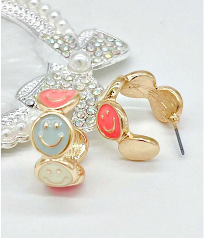 ❹❽🌻1 Par De Pendientes De Aro De Personalidad Con Cara Sonriente Dulce