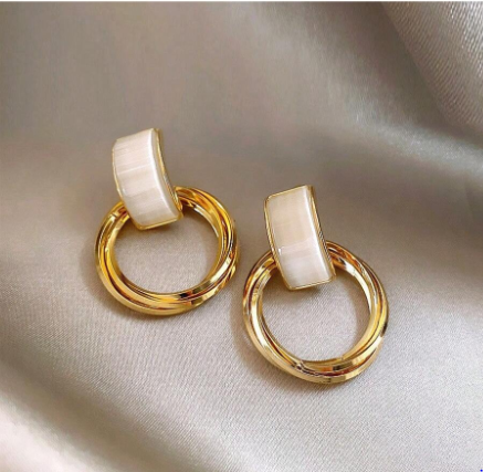 ❶⓿🧡1 par de Aretes de perlas en estilo vintage