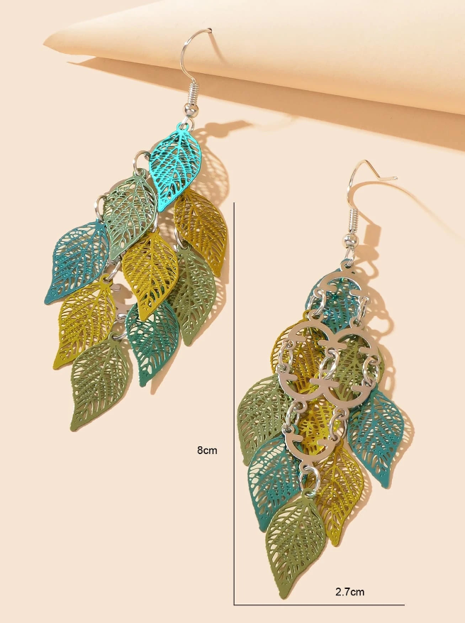 🌻2 piezas Pendientes de tachuela verde en forma de hoja simple