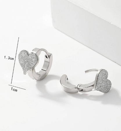 ❷❺🌷1 Par De Aretes De Aro Con Forma De Corazón Delicados