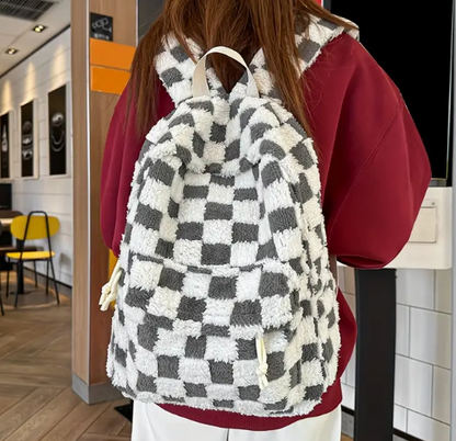 Mochila de Felpa Suave para Mujer con Estilo Japonés - Correas Ajustables, Cierre de Cremallera, Forro de Poliéster, Casual y Versátil para la Escuela